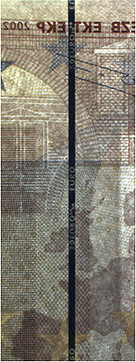 Sicherheitsfaden auf der Rückseite einer 50-Euro-Banknote